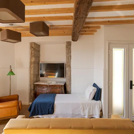 Апартаменты Memorias Charme Residences Ковильян