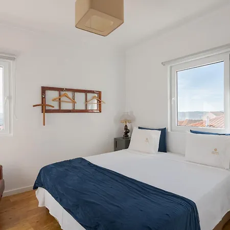 Memorias Charme Residences Ковильян