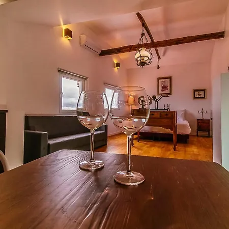 Memorias Charme Residences * Ковильян
